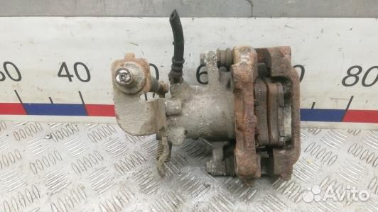 Суппорт тормозной задний левый toyota avensis T27 (NDN10LS01)