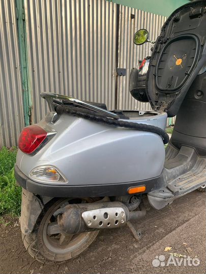 Vespa LX-50