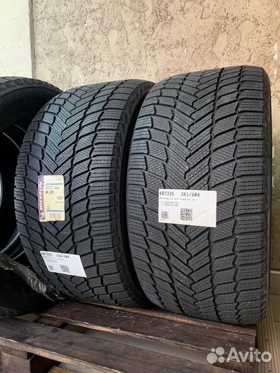 Michelin X-Ice Snow SUV 305/40 R20 и 275/45 R20