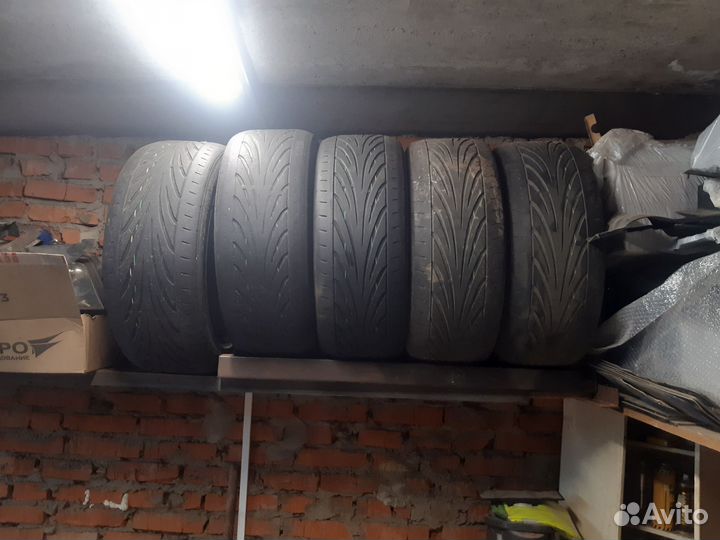 Toyo Proxes T1-R 245/45 R19 102Y