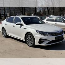 Kia Optima 2.0 AT, 2020, 76 000 км, с пробегом, цена 1 350 000 руб.