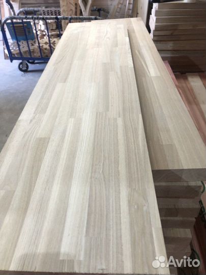 Подоконник деревянный из массива дуба,ясеня,березы