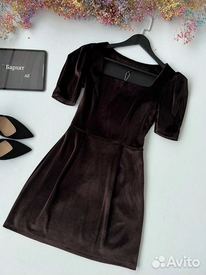 Вечернее платье бархатное коричневое M