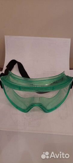 Очки для защиты глаз при работе эл.инстр.панорама