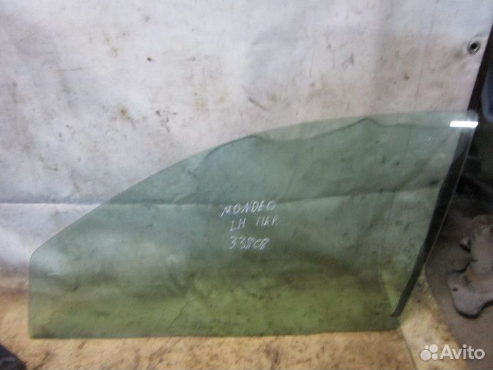 Стекло двери передней левой Ford Mondeo III 2000-2