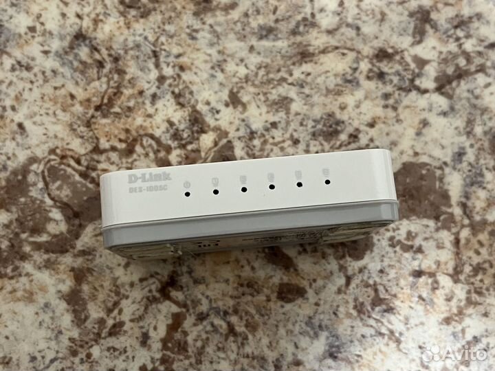 Свитч D-Link DES-1005C