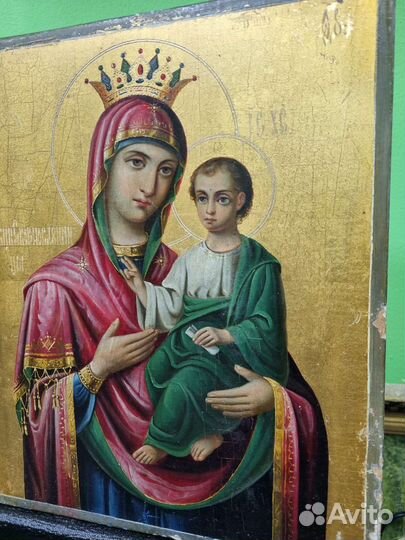 Старинная икона Пресвятой Богородицы