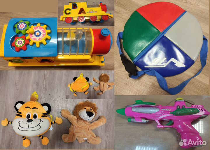 Игрушки 2 коробки обменяю на шерсть или книги