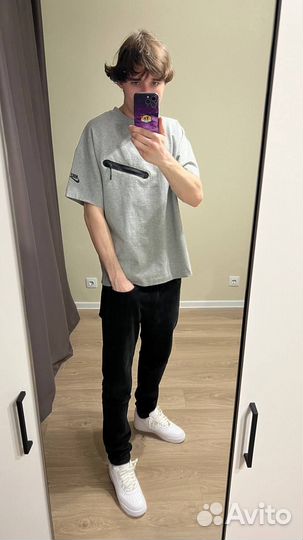 Футболка Nike Tech fleece