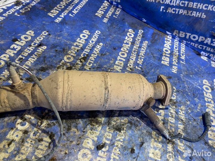 Коллектор выпускной Bmw E65 седан N62B36 2002