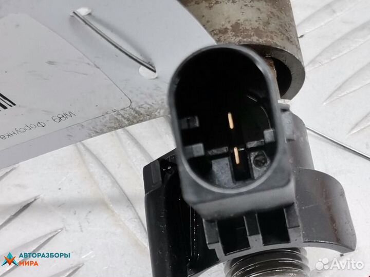 Форсунка BMW 7 E65/E66/E67 рест. 2006 13537792721