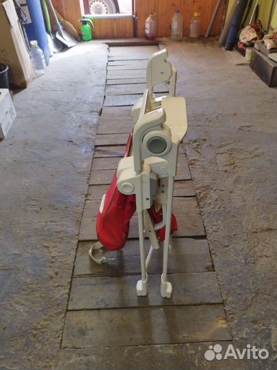 Стул для кормления