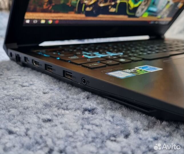 Игровой ноутбук Asus Republic Gamers i5/GTX1050