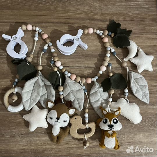 Подвеска в коляску/ кроватку