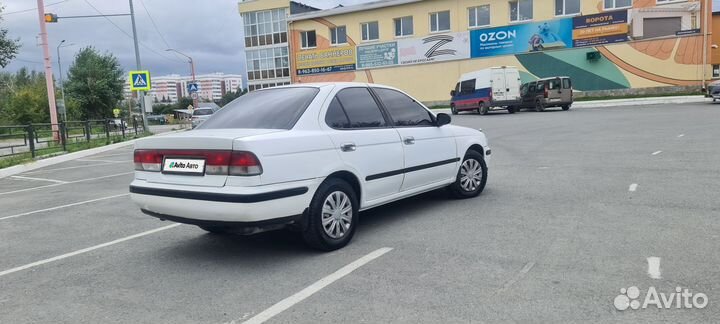 Nissan Sunny 1.5 AT, 2000, 160 300 км
