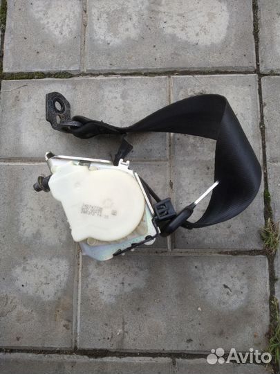 Ремень безопасности задний левый Ford Focus 3