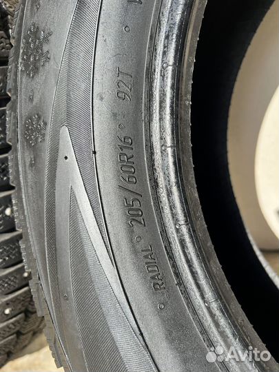 Viatti Bosco Nordico V-523 205/60 R16 92T