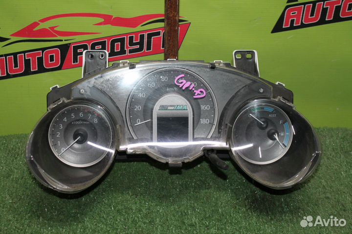 Щиток приборов honda GP1 FIT CVT; атм