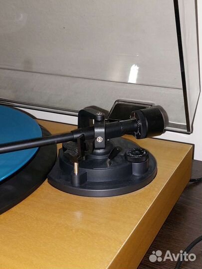 Виниловый проигрыватель Lenco l91