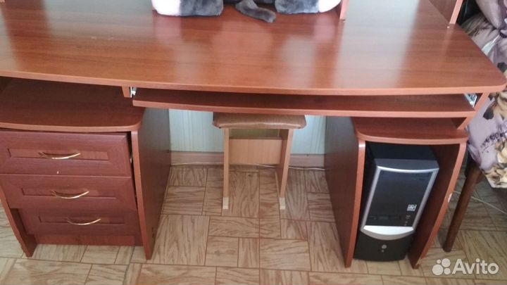 Компьютерный стол бу