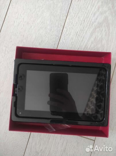 Планшет prestigio multipad