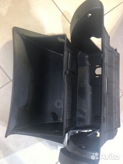 Бардачок. Kia Ceed D4FB 2011