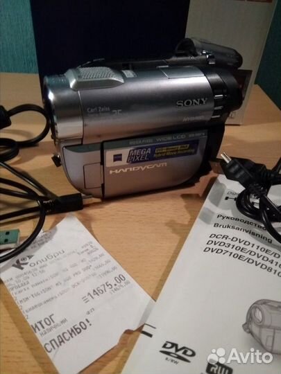 Видеокамера Sony Handycam DCR-dvd710e