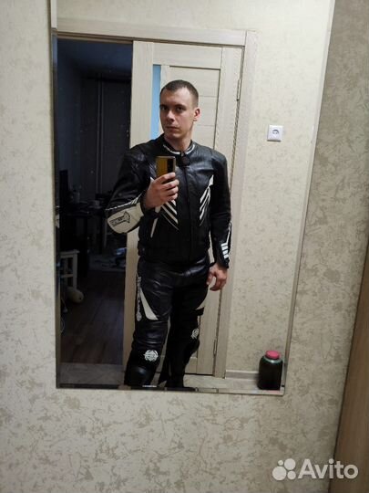 Мотокомбинезон мужской