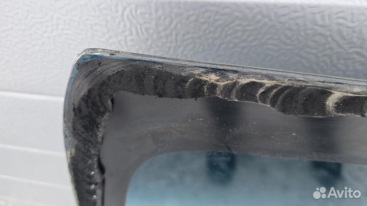 Б/У Б/У Стекло кабины переднее (лобовое) L200/5