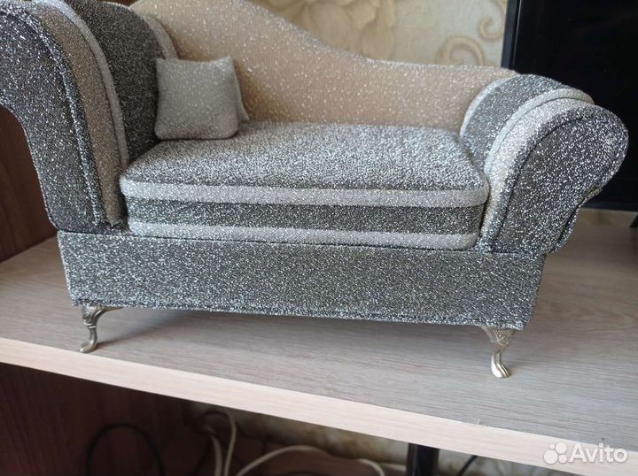 Шкатулка Диван для украшений