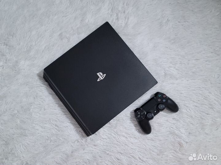 PS4 Pro 1Tb 7208 + Fortnite. PSN и онлайн работают