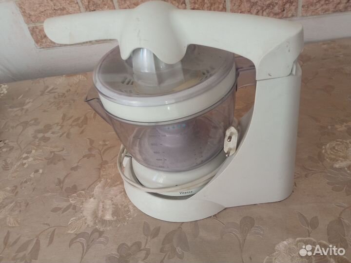 Соковыжималка для цитрусовых электрическая