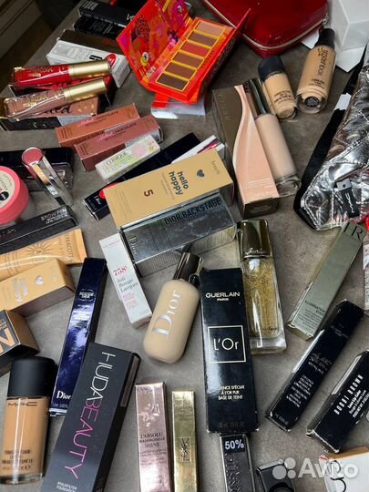 Люксовая косметика Dior Mac Guerlain Givenchy