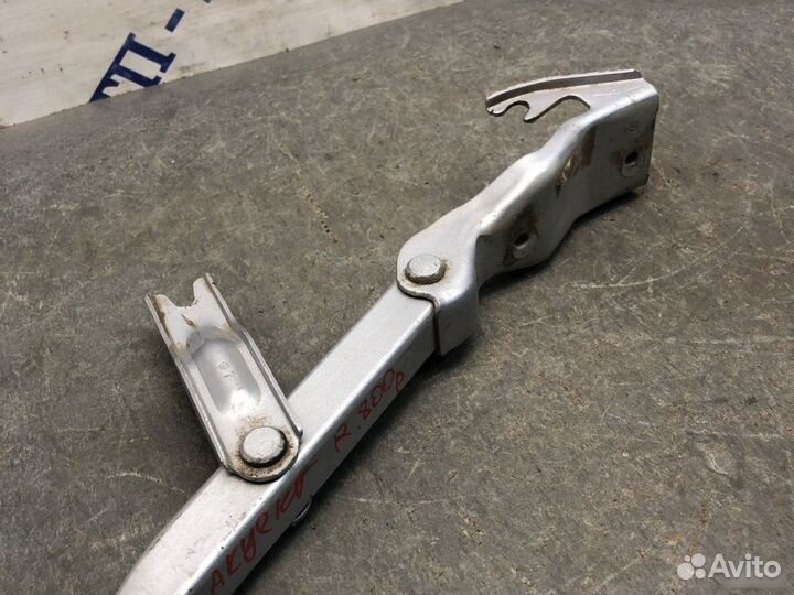 Петля багажника правая Hyundai Accent 1999-2012