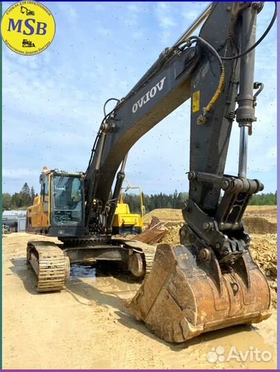 Стекло триплекс на Volvo EC480