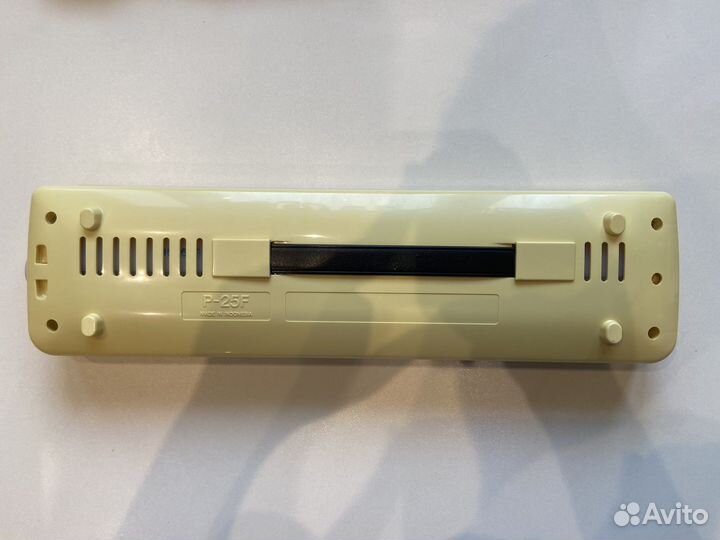 Мелодика yamaha P-25F yellow 25 клавиш