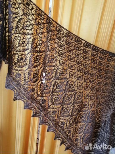 Косынка из козьего пуха