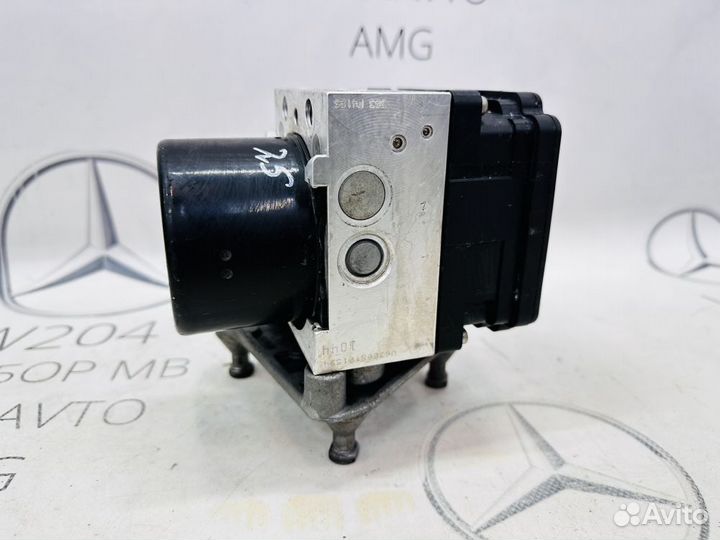 Блок abs/esp Mercedes-Benz w204 x204