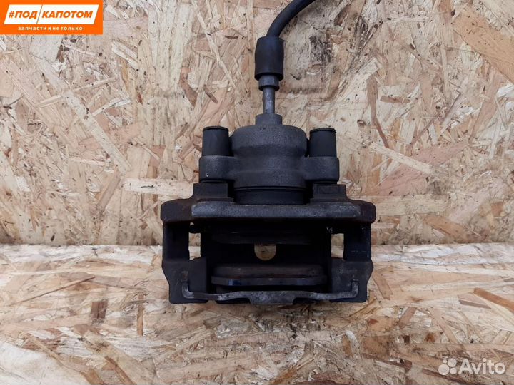 Суппорт тормозной задний правый BMW 3 E90 2006