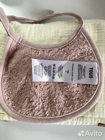 Конвертик для пеленания + нагрудник tous новый