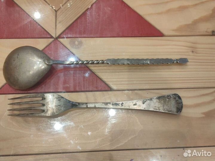 Вилка, и ложка посеребренные