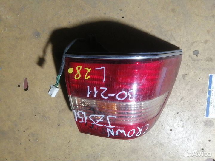 Стоп-сигнал Toyota Crown 155/151