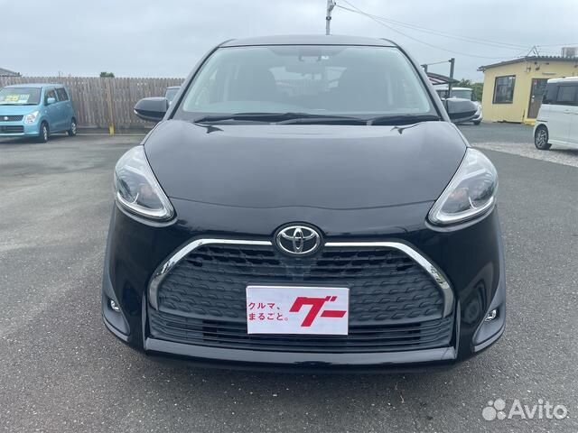 Toyota Sienta 1.5 CVT, 2021, 45 000 км