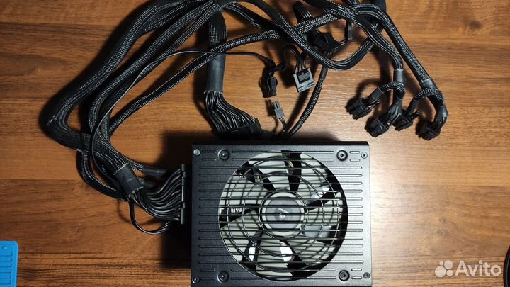 Блок питания corsair rm1000i