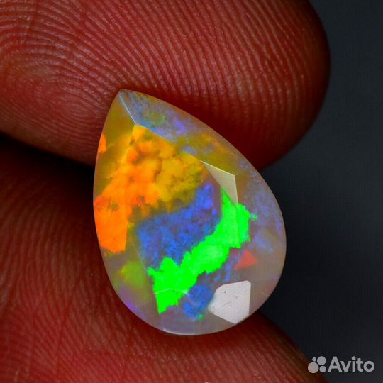 Опал натуральный 3,22Ct 14X10мм VVS Радужный