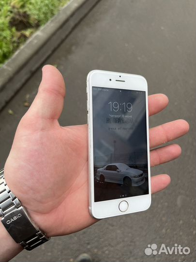 iPhone 6, 64 ГБ