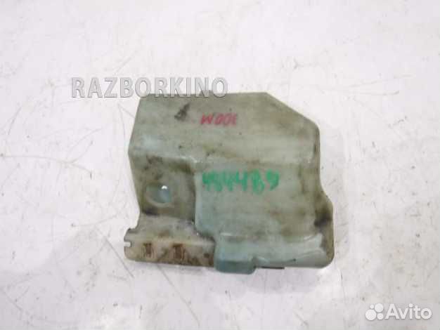 Бачок омывателя Крайслер