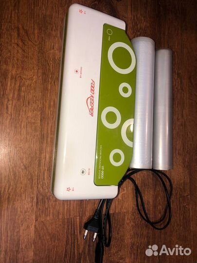 Вакуумный упаковщик вакууматор