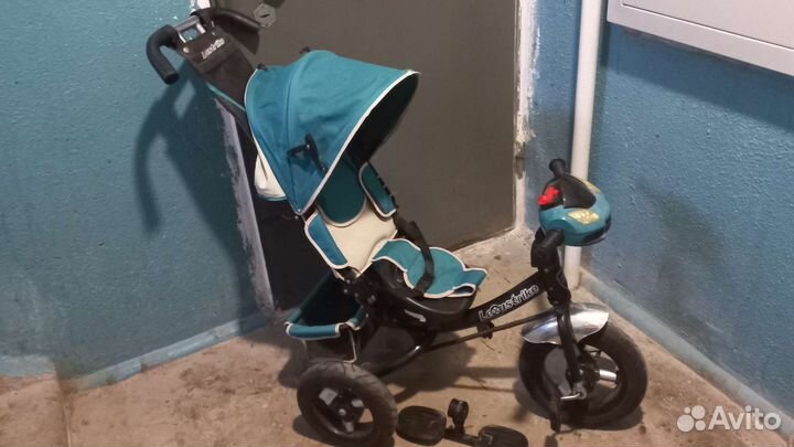 Велосипед коляска с родительской ручкой