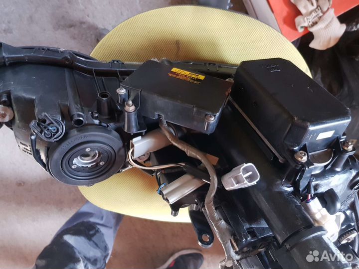 Фара lexus gs300